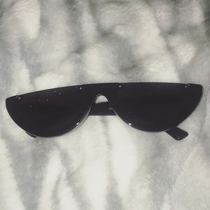 Very cute fashionable Sunglasses